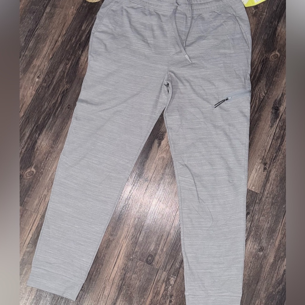 All in Motion Light Gray Men's Joggers - Picture 2 of 3